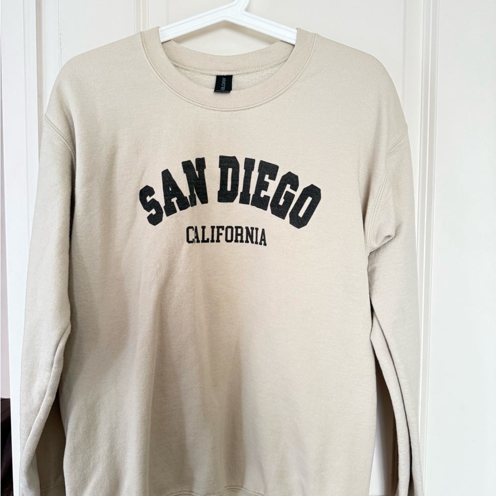3/$20 Gildan Heavy Blend Beige Sweatshirt